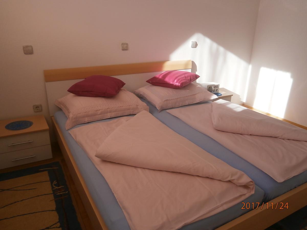 Rezidenca Ervin Hotel Jesenice Exterior photo