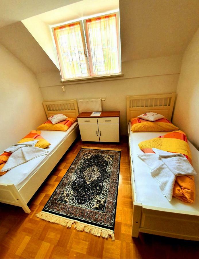 Rezidenca Ervin Hotel Jesenice Room photo